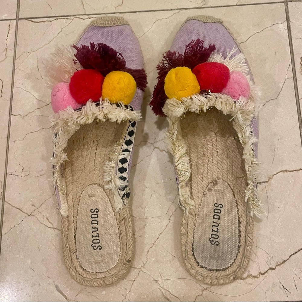 Soludos Espadrilles with Colorful Pom Pom Accents Size Women's 8.5